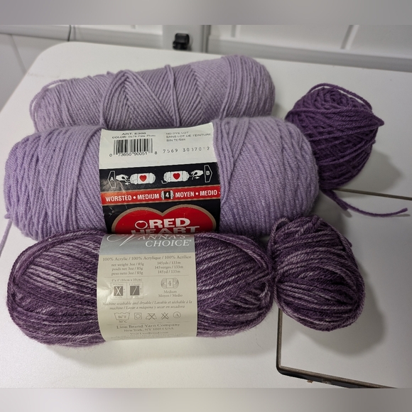 Destash Yarn Vanna's choice Purple Mist, Red Heart Super Saver Pale Plum & more! - Picture 2 of 10